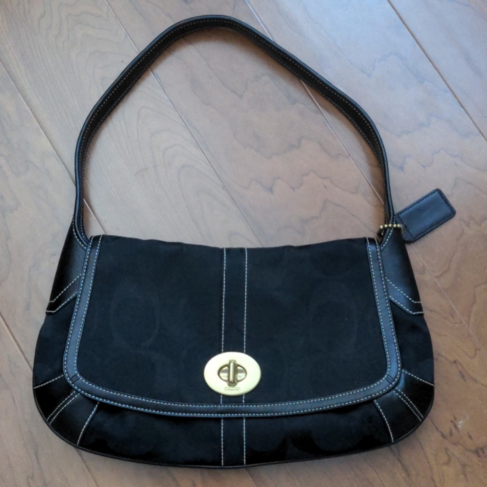 Coach signature shoulder bag